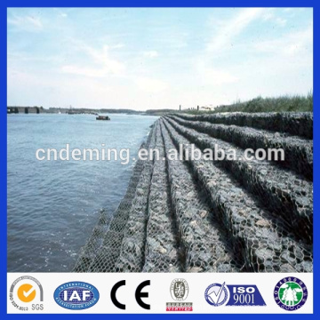 Factory HDG Gabions,Flood Control Embankment Application and Wire Cloth Type Stone Cage